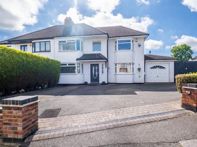 House for sale in Four Oaks, Isle Of Man