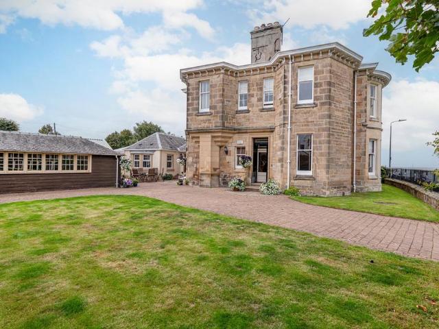 House for sale in Fort, Scotland