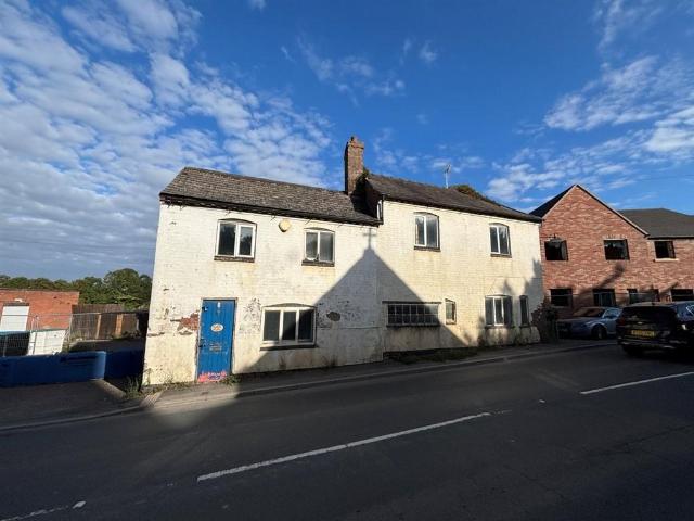 House for sale in New Bilton, Warwickshire