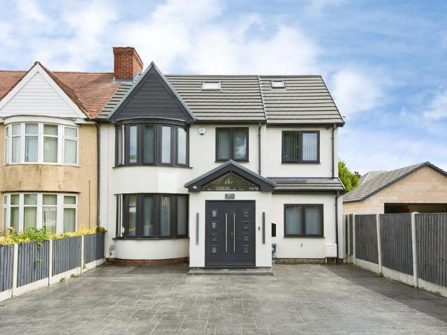House for sale in Shelton Lock, East Midlands