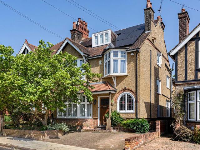 House for sale in St Albans
