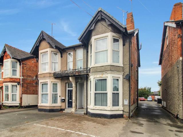 House for sale in Compton Acres, Barton In Fabis