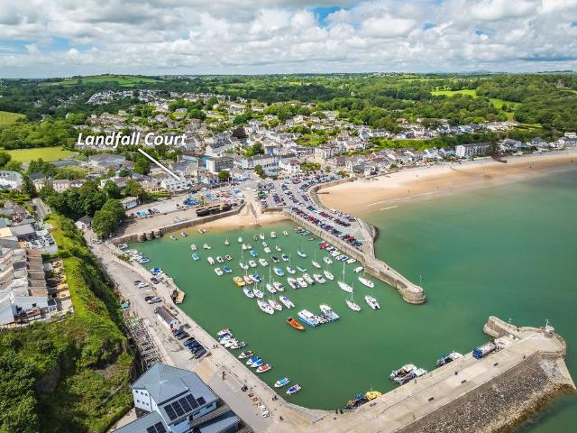 House for sale in Saundersfoot, Wales