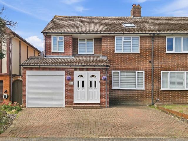 House for sale in Welham Green, Welwyn Hatfield