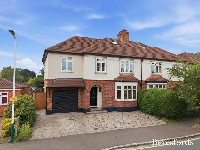 House for sale in Upminster, Greater London