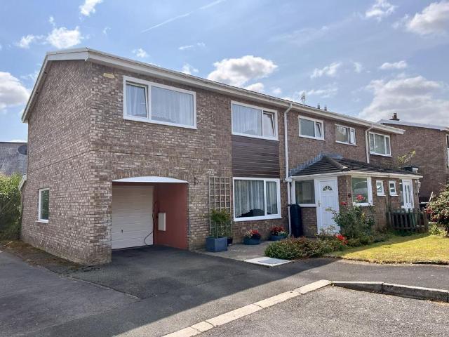 House for sale in Llangynidr