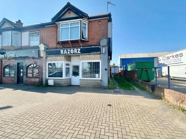 House for sale in Rush Green, Greater London