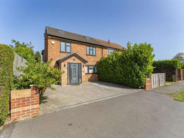 House for sale in Iver, Iver Heath