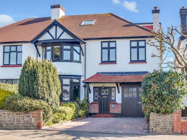 House for sale in Alton Barnes, Essex