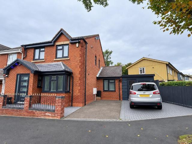 House for sale in Hall End, Sandwell