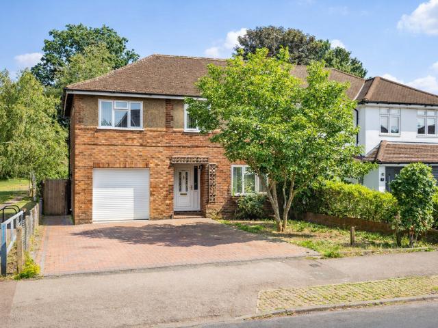 House for sale in St Albans, Five Acres