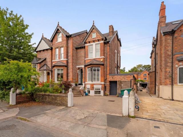 House for sale in Sale Moor, Trafford Park