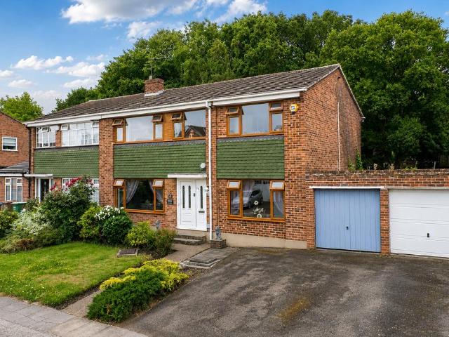House for sale in Longlands, Frognal