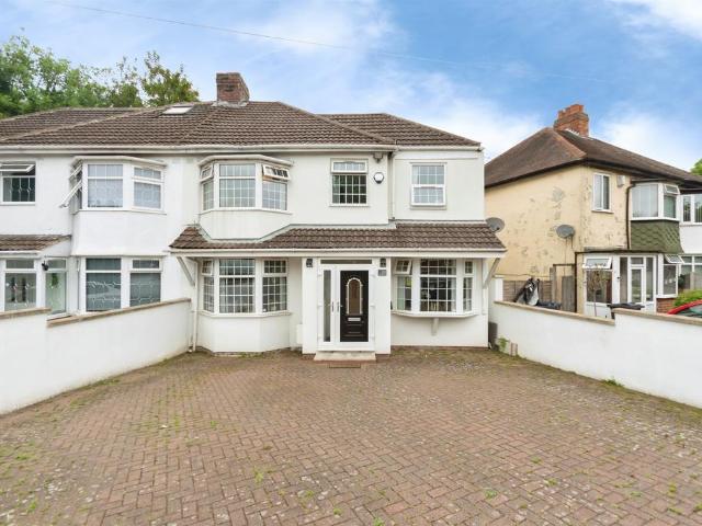 House for sale in Hall Green, West Midlands