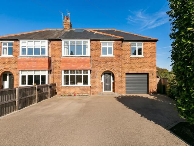 House for sale in Pocklington, Hull and East Yorkshire