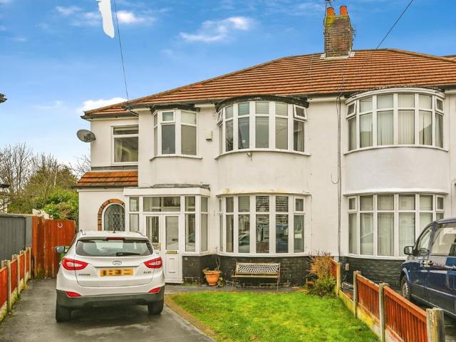 House for sale in Calderstones