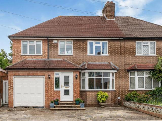 House for sale in Hayes, Greater London