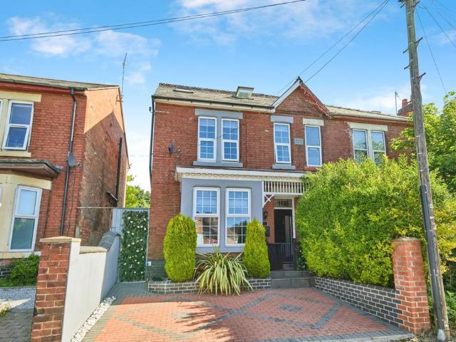 House for sale in Alvaston, East Midlands