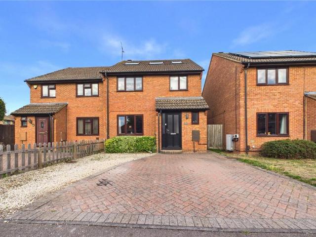 House for sale in Theale, West Berkshire
