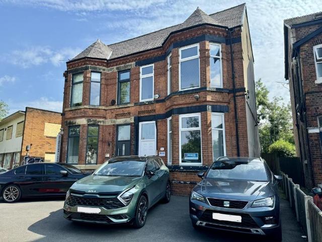 House for sale in Georgia, Greater Manchester