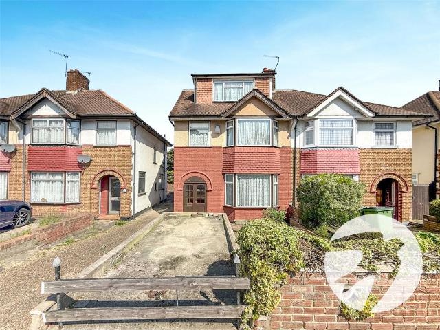 House for sale in Shooters Hill, Greater London