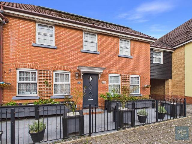 House for sale in Moreton Hall, Chedburgh