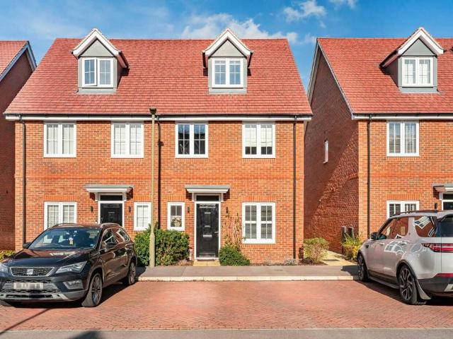 House for sale in Berrick Salome, Oxfordshire