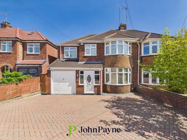 House for sale in Cheylesmore, West Midlands