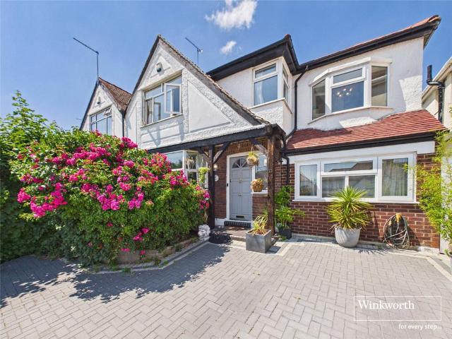 House for sale in Kingsbury, Greater London