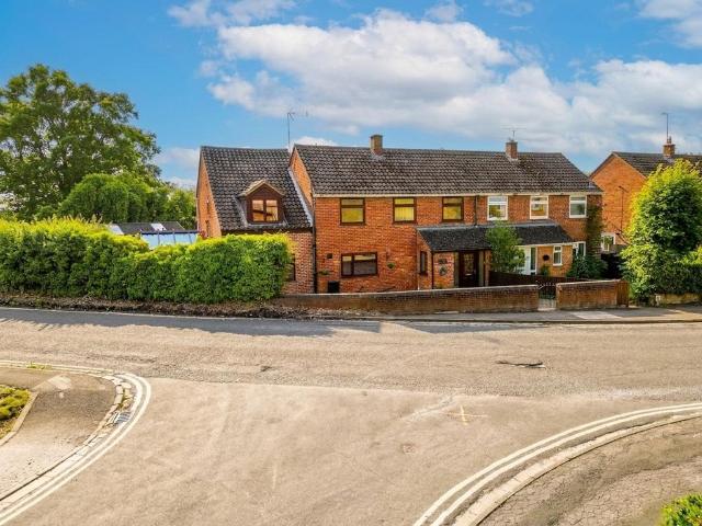 House for sale in Berrick Salome, Oxfordshire