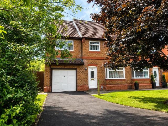 House for sale in Calderstones