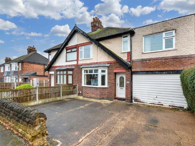 House for sale in Gedling, East Midlands