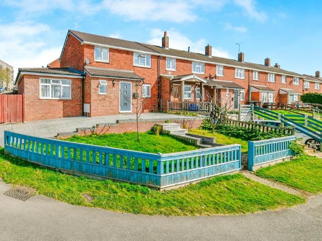 House for sale in Broadwater, Shephall