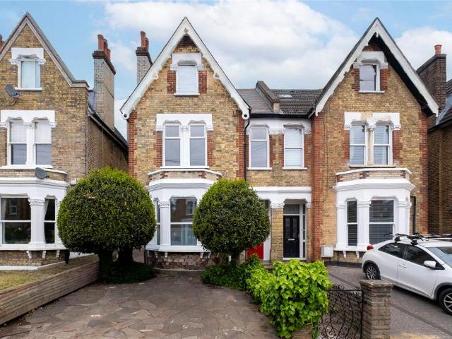 House for sale in Streatham, Greater London