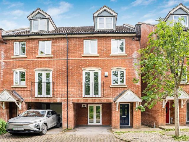 House for sale in Stroud, School House