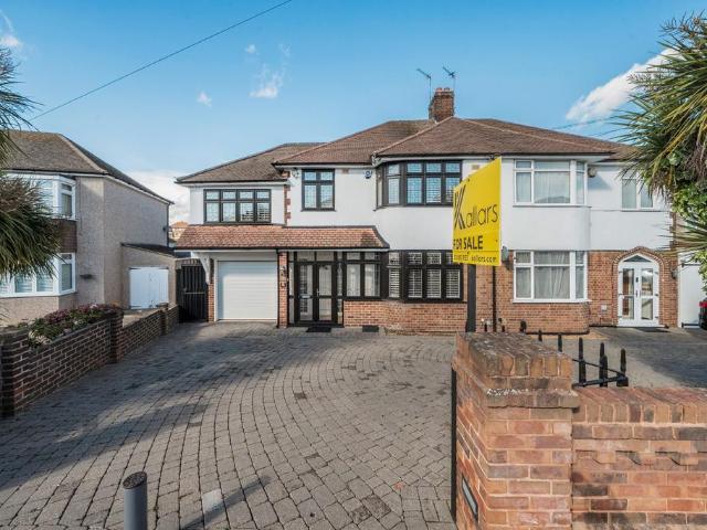 House for sale in Blendon, Greater London