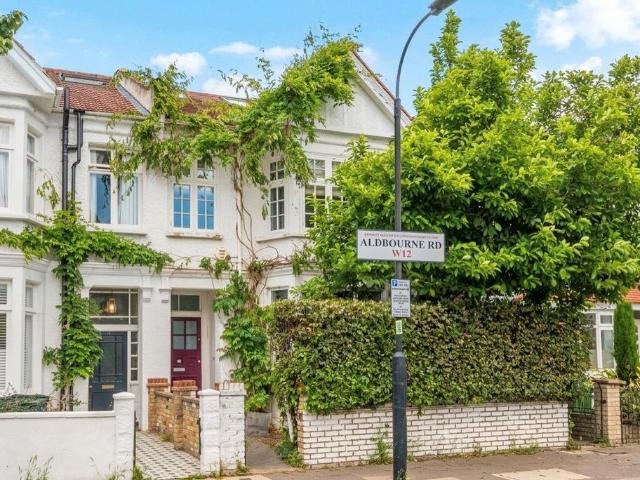 House for sale in Shepherd's Bush, Greater London