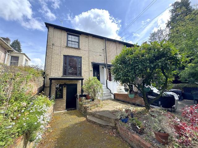 House for sale in The Dales, Key Street