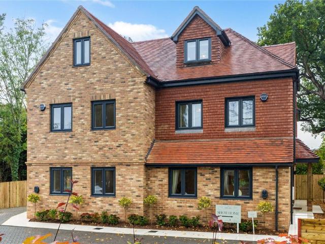 House for sale in The Butts, Kent