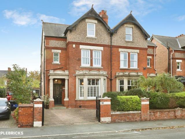 House for sale in Wheatley, Doncaster