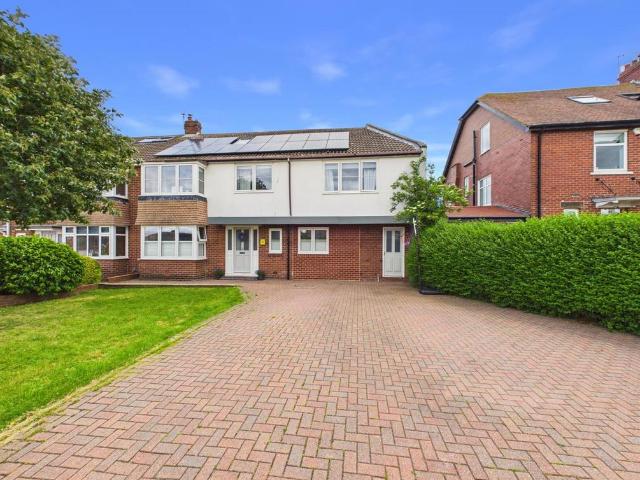 House for sale in Tynemouth, North Tyneside