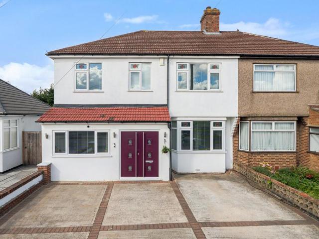 House for sale in Upper Belvedere, Greater London