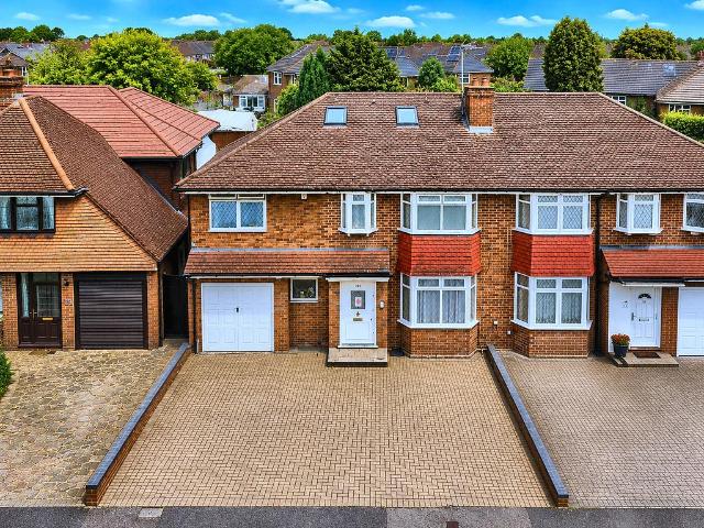 House for sale in Kingsbury, Greater London
