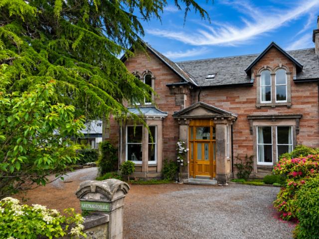 House for sale in Crown, Lentran