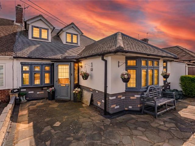 House for sale in Cranham, Greater London