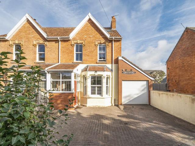 House for sale in Burnham-on-Sea and Highbridge, Burnham-on-Sea