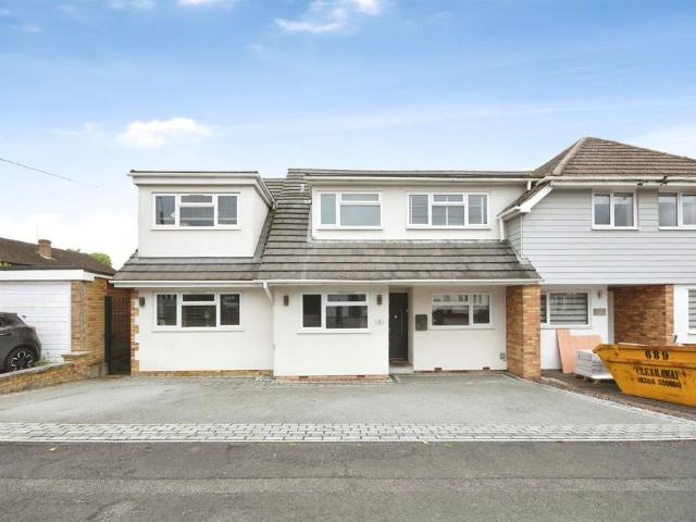 House for sale in Queens Park, Billericay