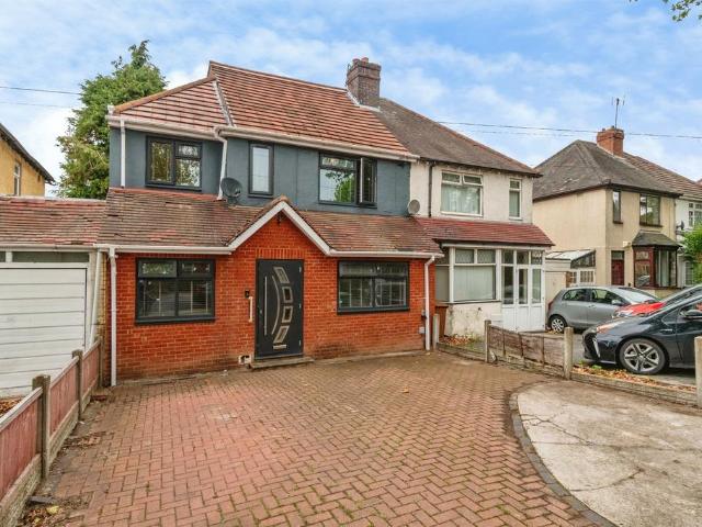 House for sale in West Midlands