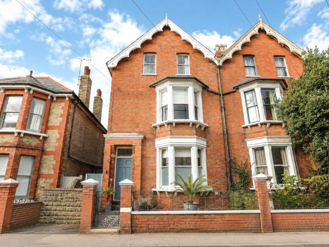 House for sale in Chilton, Acol