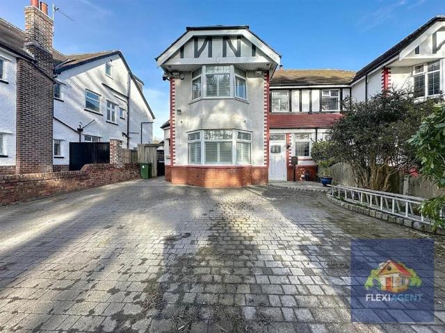 House for sale in Birkdale, Sefton